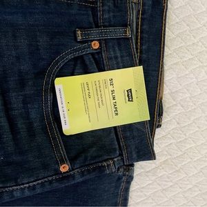Mens Levi’s jeans size 34x34 512